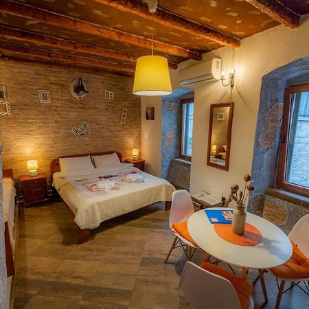 Lovely Studio In Kotor Apartamento Exterior foto