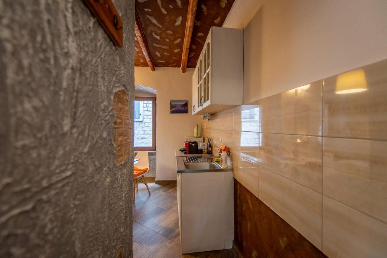 Lovely Studio In Kotor Apartamento Exterior foto